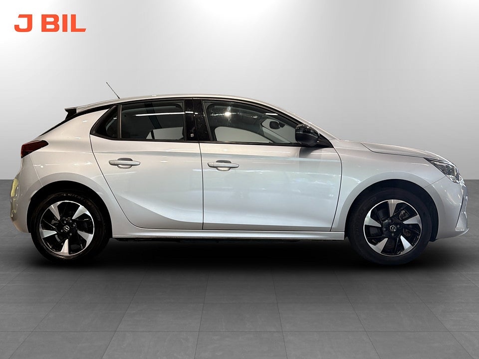 Bild på Opel Corsa-e D&T 50kWh 136hk Aut B-KAMERA CARPLAY