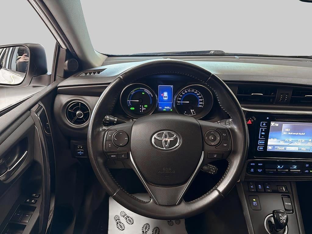 Toyota Auris 2016 - miniatyr 9