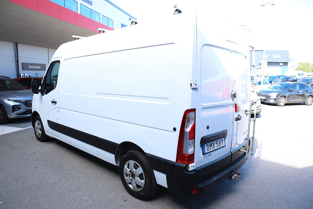 Renault Master 3.5 T dCi 150hk Nordic Line Skåp Drag Leasbar 2022