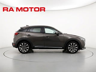 Halvkombi Mazda CX-3 6 av 24