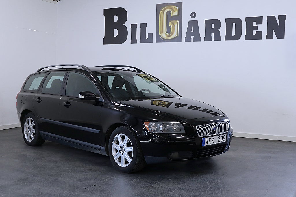 Volvo V50 2.4 Navi Välvårdad Fullservad Kamrem Bytt 0%Ränta 