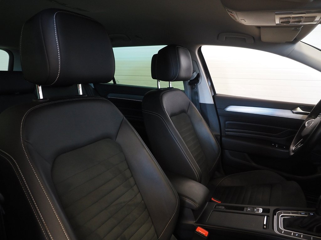 Volkswagen Passat TDI 200hk 4M R-Line |Drag|D-värm|Cockpit| 2022