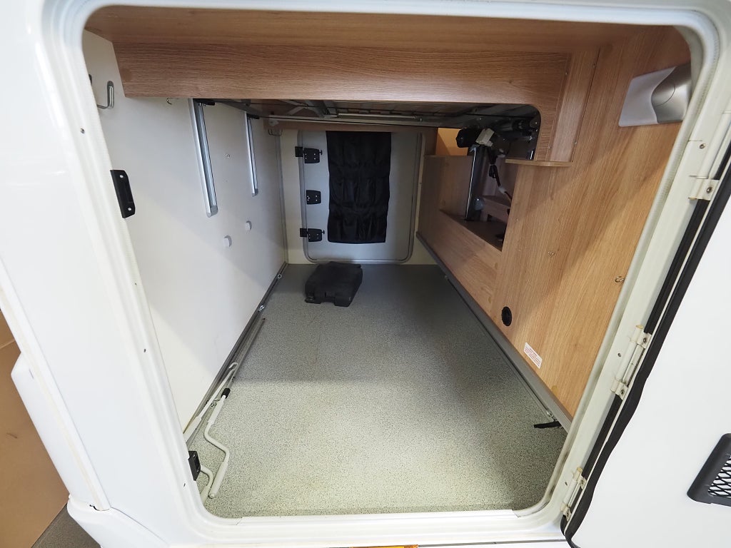 Knaus Sky I 700 LX Queenbädd Automat Markis Stort garage 3850kg 2018