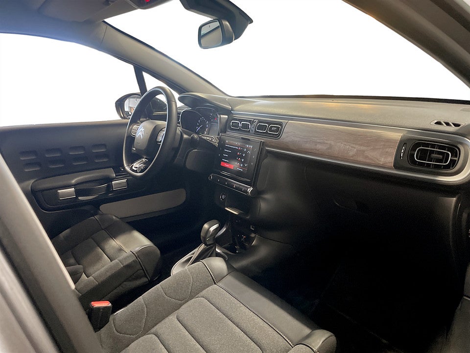 Bild på Citroën C3 Shine 1.2 PT 110hk Aut CARPLAY BACKSENSORER