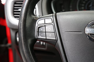 Halvkombi Volvo V40 13 av 20