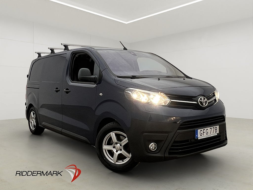 Toyota ProAce L2 Drag HUD 2xDörr Värmare PDC MOMS K-Rem bytt