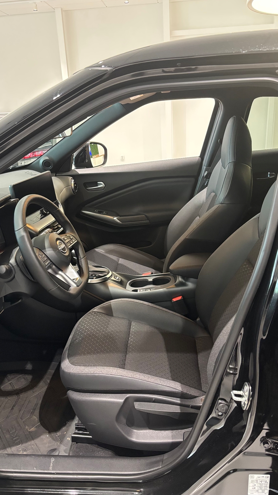 Nissan Juke 2025, bild 5/10