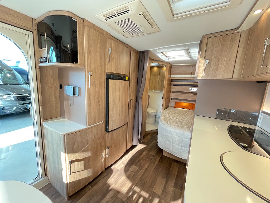 Kabe Smaragd 520 XL KS / ALDE / AC / Året runt standard / 1995kr/mån  - Kabe