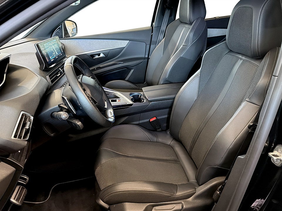 Bild på Peugeot 5008 GT 1.2 PT 130hk Aut B-KAMERA NAVI