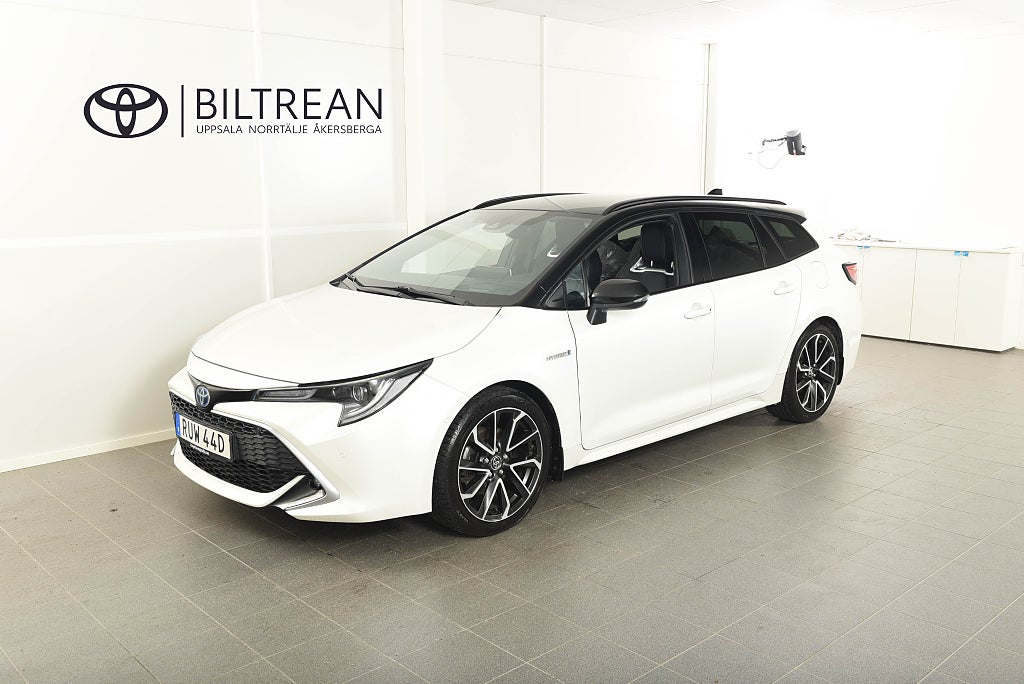 Toyota Corolla Kombi 2.0 Elhybrid Executive Skinn M&K 184hk