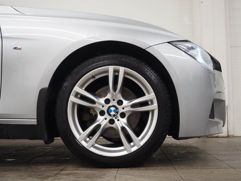 BMW 320 d xDrive Sedan 184hk M Sport | P-Sensorer 2015