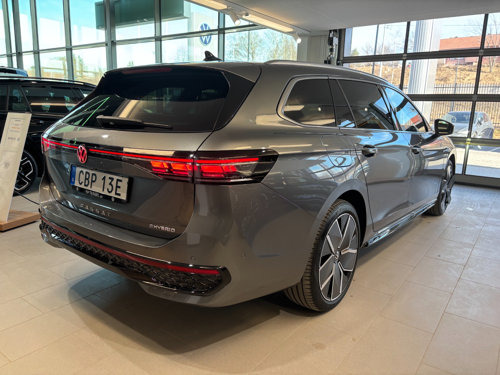 Volkswagen Passat eHybrid 272hk SWE EDT 2026, bild 4/59