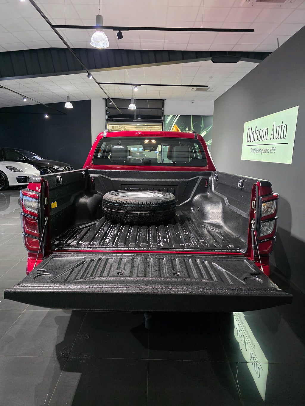 Isuzu D-Max XRX Double Cab CNG Låg skatt Snabb lev Ny modell - bild 7