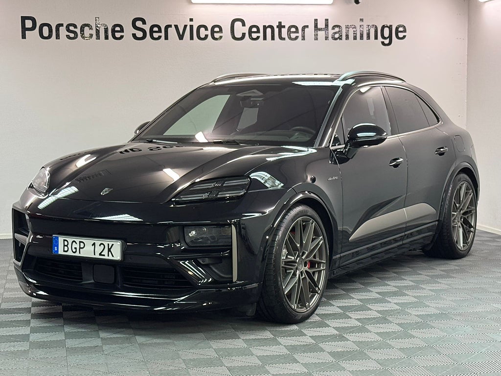 Porsche Macan Turbo 