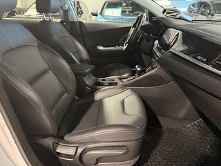 SUV Kia Niro 8 av 24