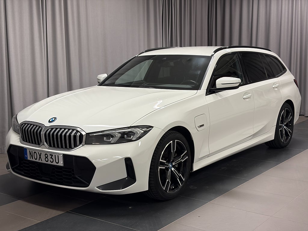 BMW 330e Touring M Sport Inkl. Dragkrok Vinterhjul