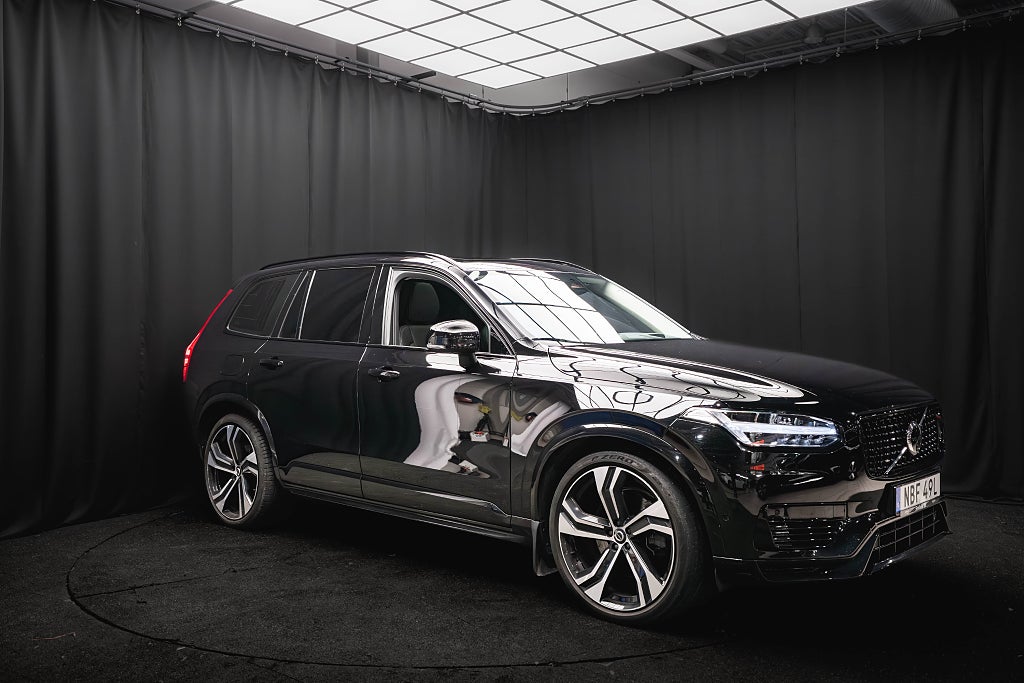 Volvo XC90 T8 AWD ULTIMATE DARK 7-sits B&W LUFT MASSAGE DRAG MOMS