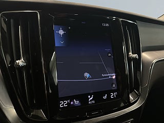 Volvo V60 Cross Country D4 AWD Advanced SE II S&V-hjul/Drag/H/K/Kamera/Dvärm – bild 15