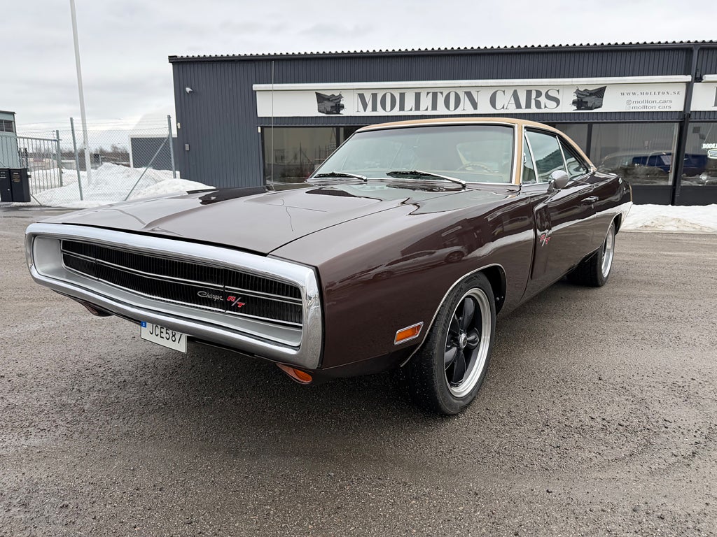 Dodge Charger 500 V8 