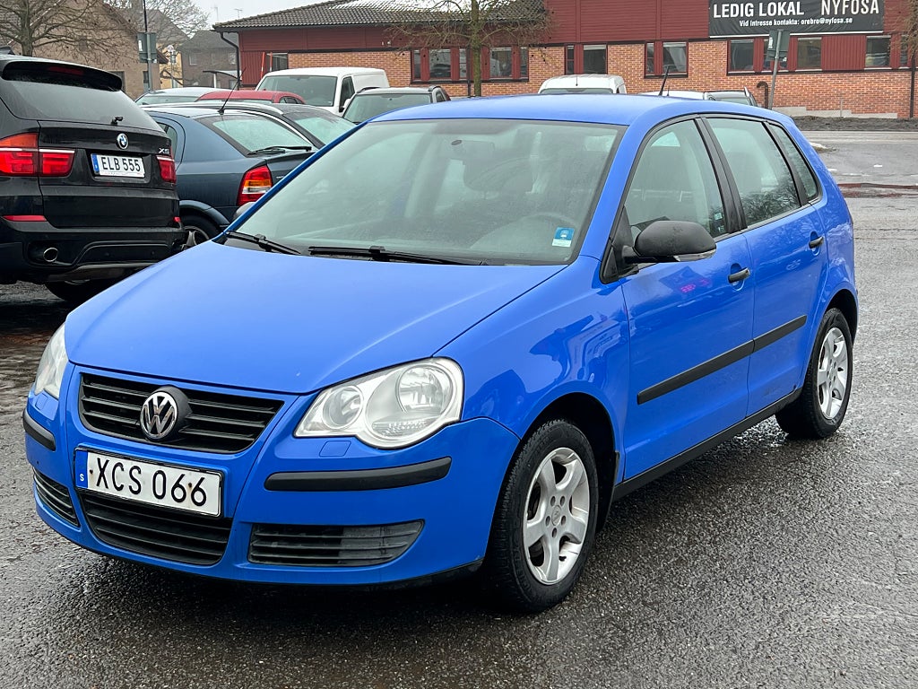 Volkswagen Polo 5-dörrar 1.4 75HK Trendline Euro 4 Automat