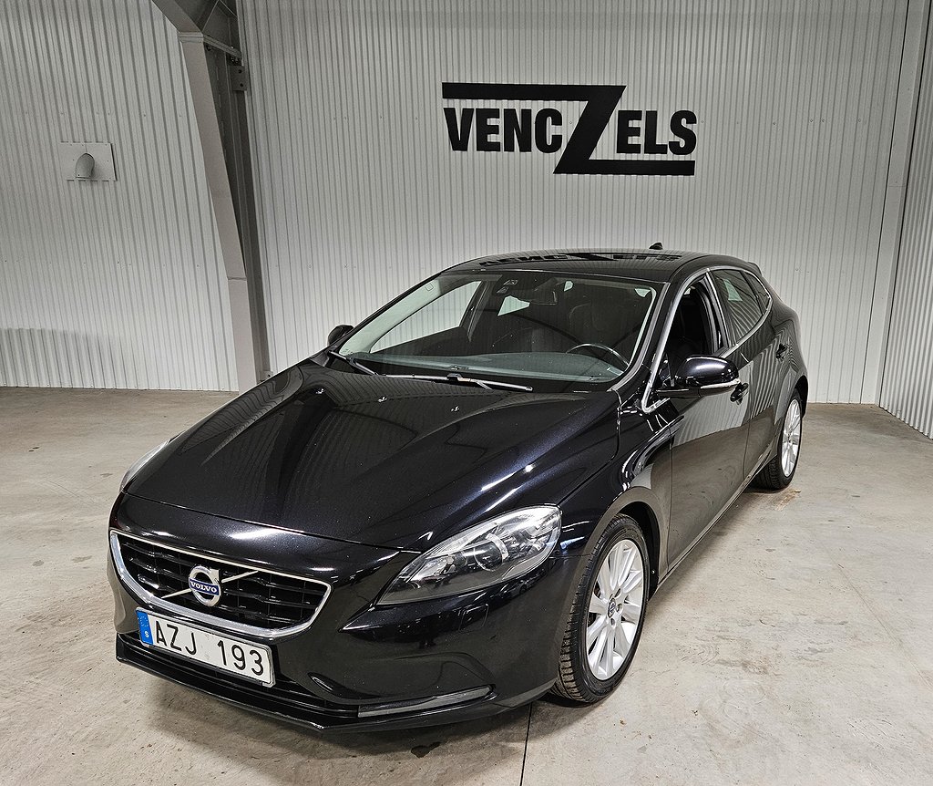 Volvo V40 D3 Momentum Dragkrok Värmare VOC