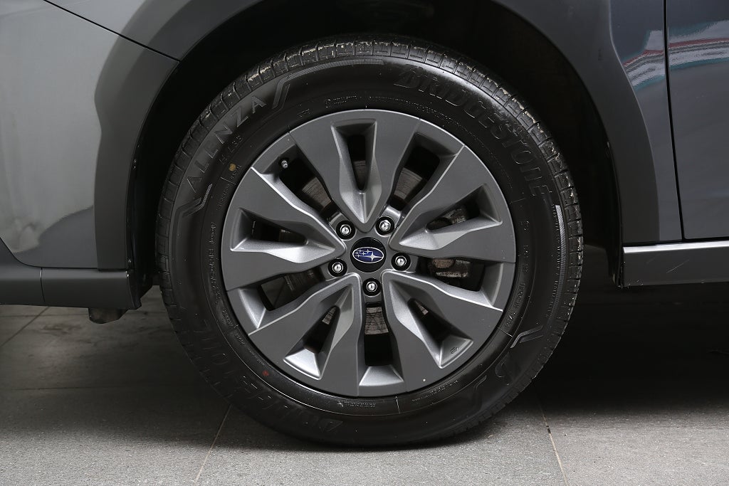 Subaru Outback 2.5 4WD XFuel Limited | Låg skatt 965kr/år | Moms 2025