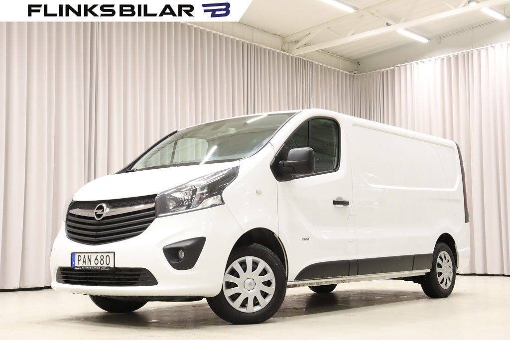Opel Vivaro CDTi 115HK L2 Drag Värmare Kamera 4334Mil Moms