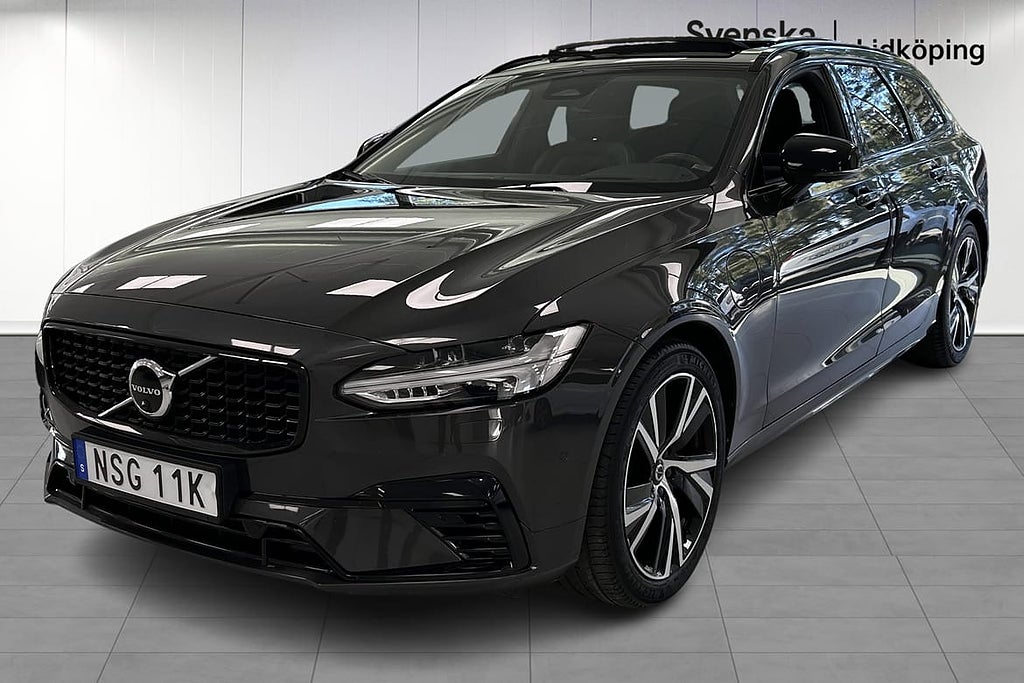 Volvo V90 3,99%, T8 Recharge, R-Design, Panorama, S&V-hjul