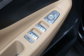 SUV Hyundai Santa Fe 12 av 27