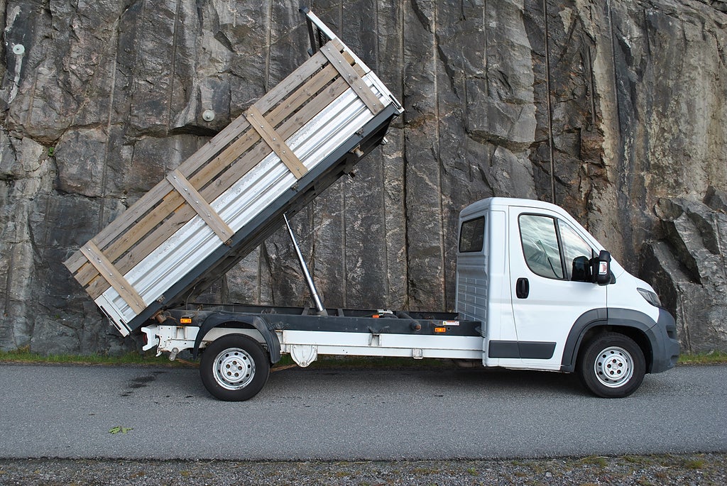Peugeot Boxer 163 HK 365m 3-Vägs Tipp / Stålflak
