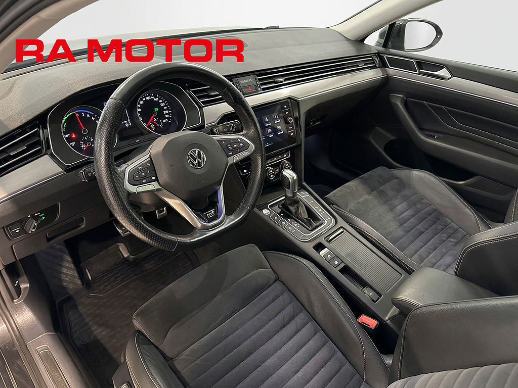 Volkswagen Passat SC GTE 218hk Executive Kamera Drag P-Värmare Navi 2020
