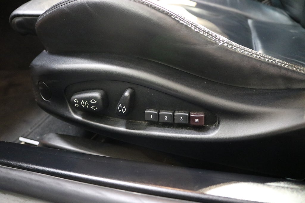 BMW M3 2006 - miniatyr 9