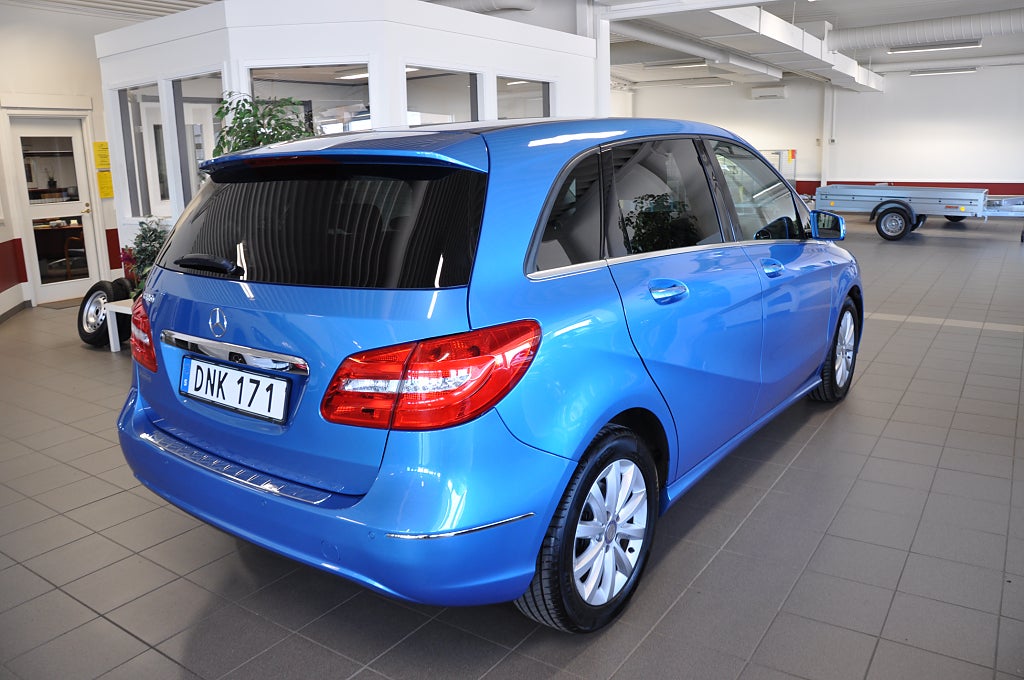 Mercedes-Benz B 2013 - miniatyr 5