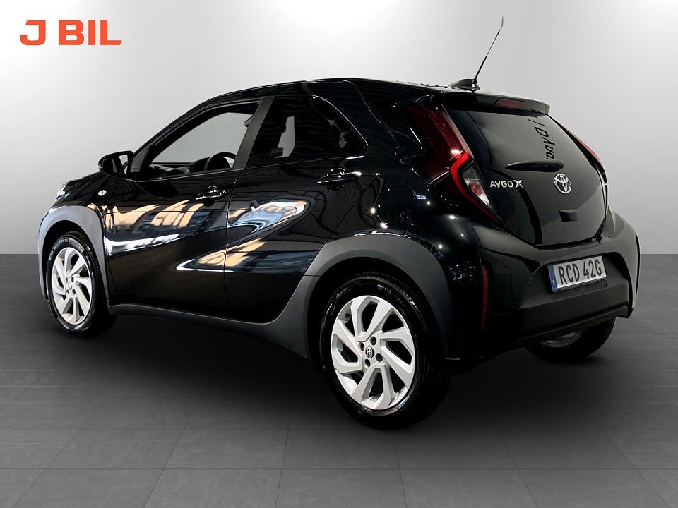 Bild på Toyota Aygo X 1.0 VVT-i CVT 72hk Aut B-KAMERA