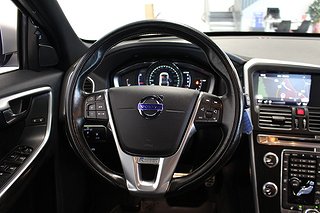 SUV Volvo XC60 11 av 20