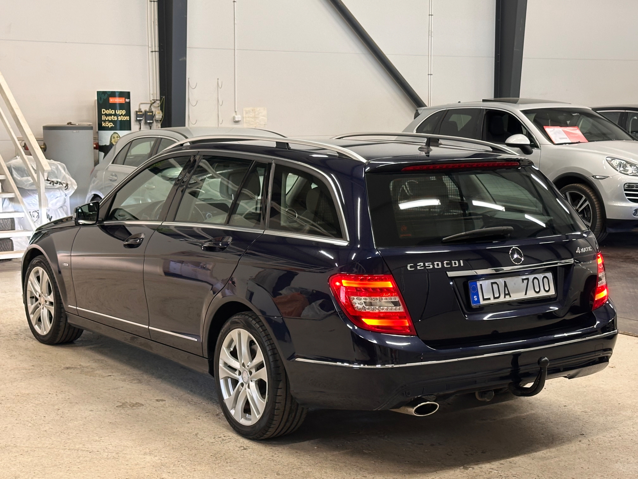 Mercedes-Benz C 2012, kuva 6/10