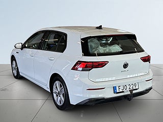 Volkswagen Golf 1.5 eTSI ACT OPF S&V/Psens/Navi/Drag/Pvärm/Rattvärm/BT