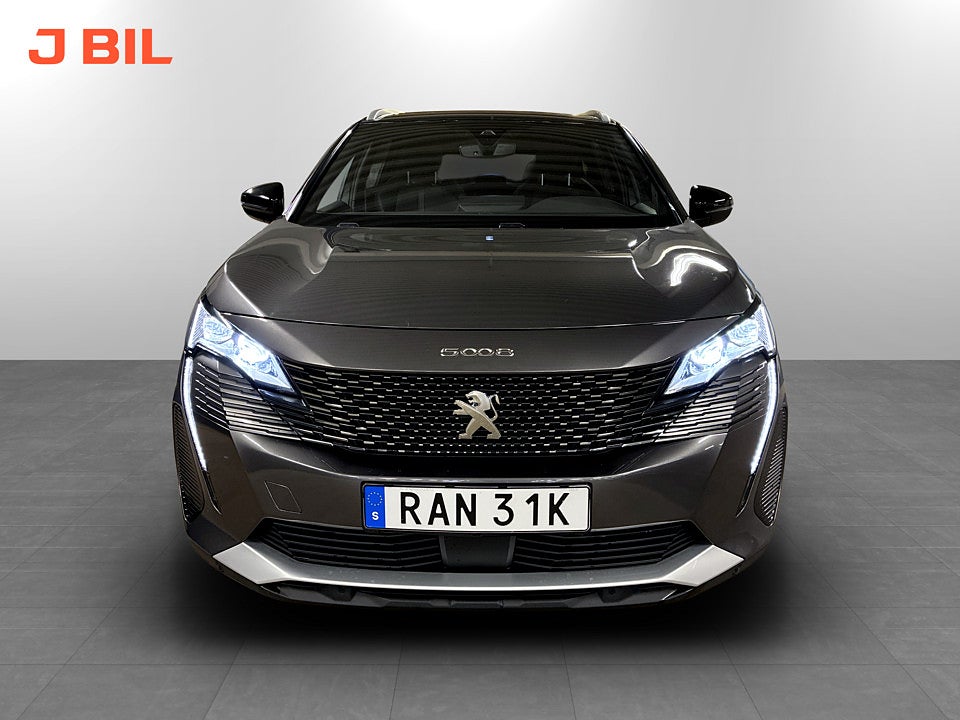 Bild på Peugeot 5008 GT 1.2 PT 130hk Aut 7-SITS B-KAMERA CARPLAY