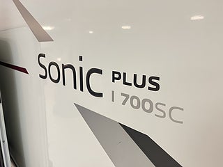 Husbil-integrerad Adria SONIC 700 SC 27 av 27