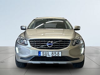 Volvo XC60 D4 AWD Summum Kamrem bytt Elstol förare minne drag – bild 2