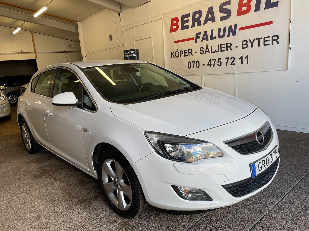 Opel Astra 1.4 Turbo Enjoy/Ny Besiktad/Ny Servat/Dragkrok/AUX,USB