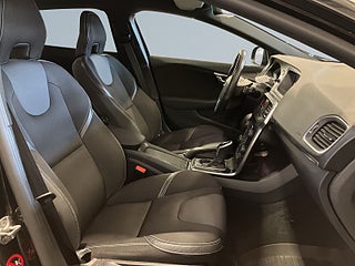 Volvo V40 D2 Aut Business Advanced Kamera Psens Värmare S&V-hjul – bild 10