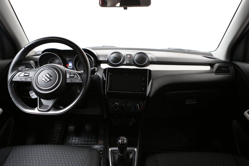 Suzuki Swift 1,2 90hk 5D Adaptiv Farthålllare Backkamera 2018