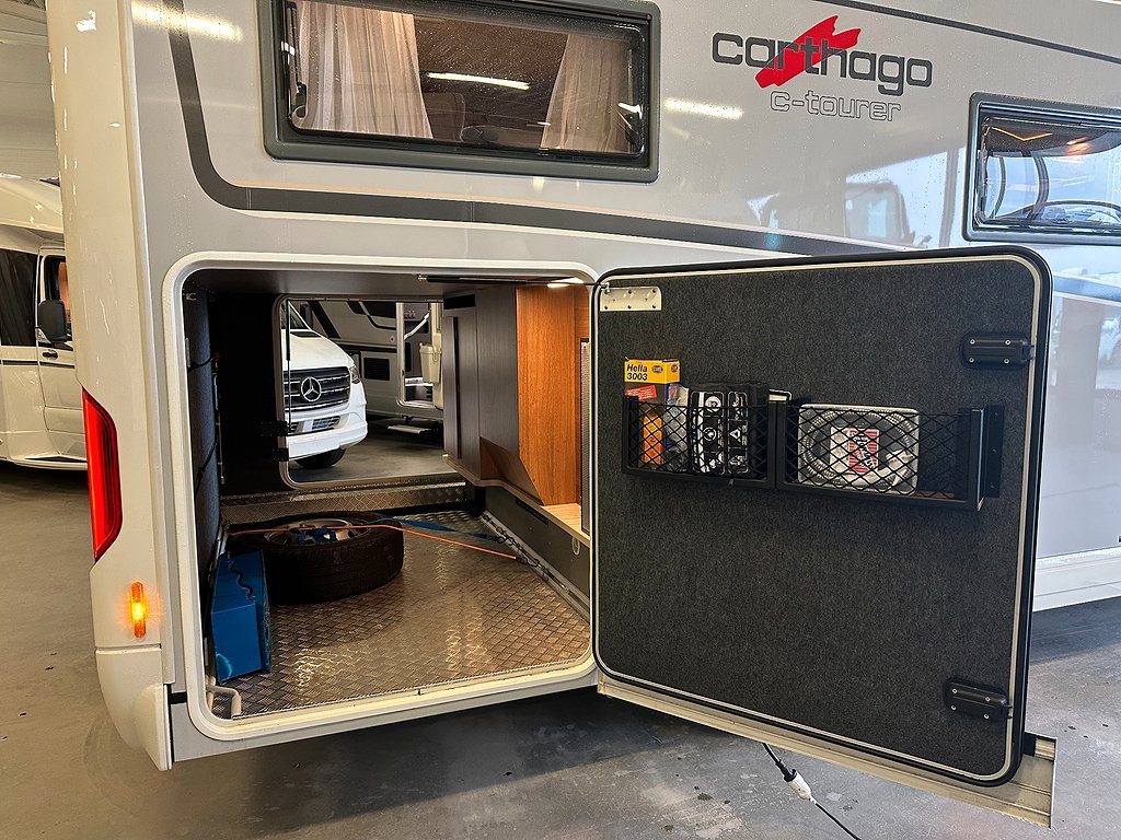 Carthago C-Tourer T143 Automat / Solcell / Långbädd - Carthago