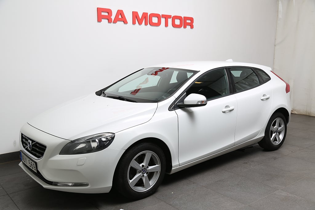 Volvo V40 T3 150hk Kinetic Kamera P-sensorer 2013