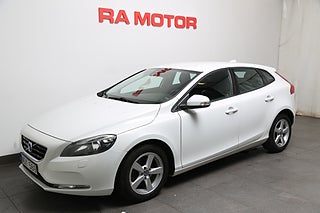 Halvkombi Volvo V40 1 av 23