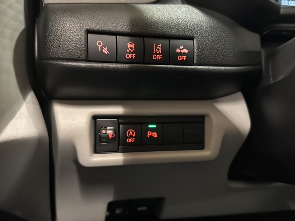 Suzuki Swift Hybrid 83HK Automat Select – bild 18