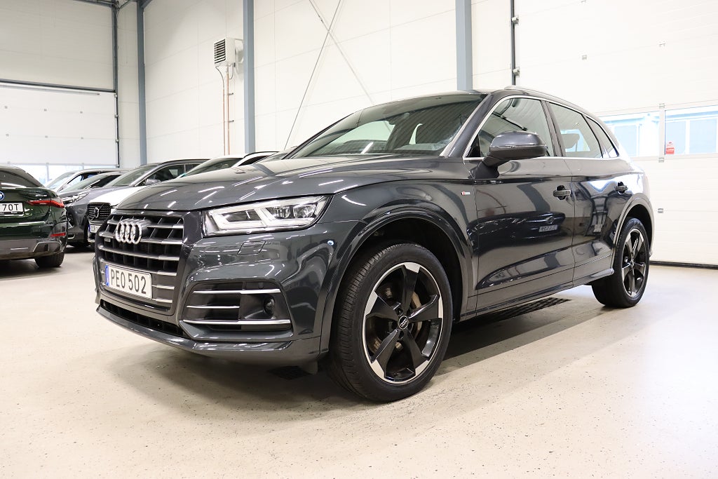Audi Q5 55 TFSI e quattro S-Line Pano B-Kamera Keyless 367hk 
