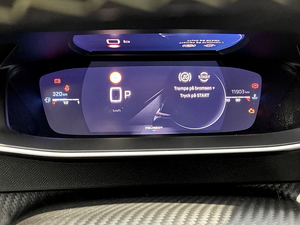 Bild på Peugeot 2008 GT 1.2 PT 130hk Aut B-KAMERA CARPLAY ELSTOL