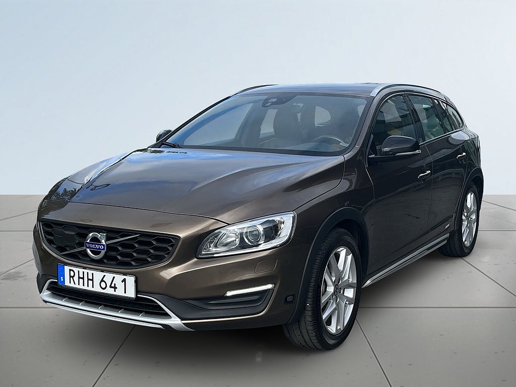 Volvo V60 Cross Country D4 AWD Business Advanced 2Brukare/Drag/MoK/S&V/Rem bytt
